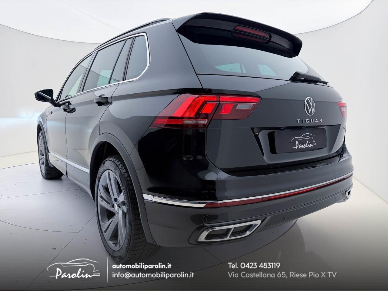Volkswagen Tiguan 2.0 tdi R-Line 4Motion 200 CV DSG