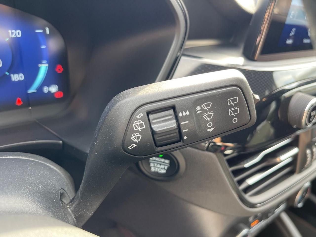 Ford Kuga 2.5 Duratec FHEV HEV ST Line X #50309