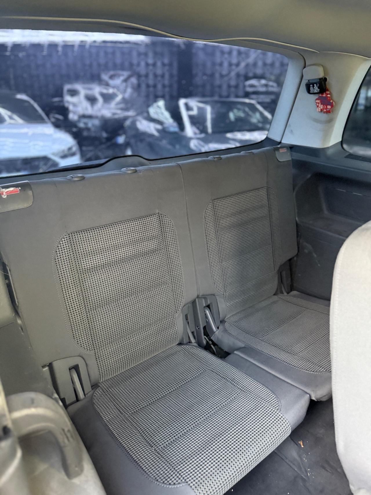 Volkswagen Touran 2.0 16V TDI Highline
