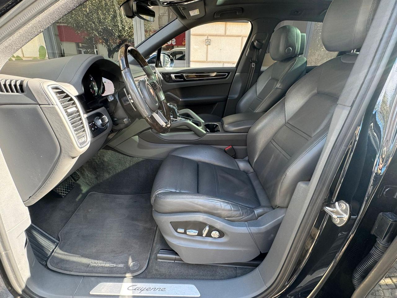 Porsche Cayenne 3.0 V6 E-Hybrid