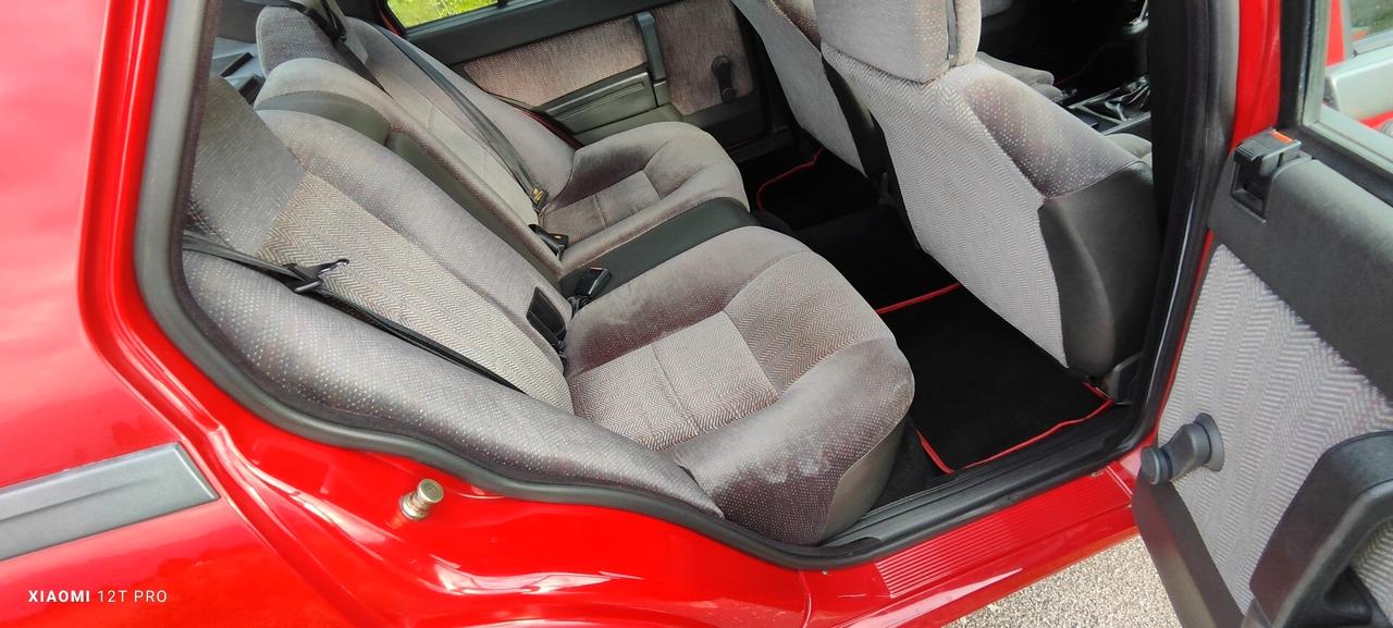 Alfa Romeo 75 1.800 TURBO Q.V (ex ENZO JANNACCI)