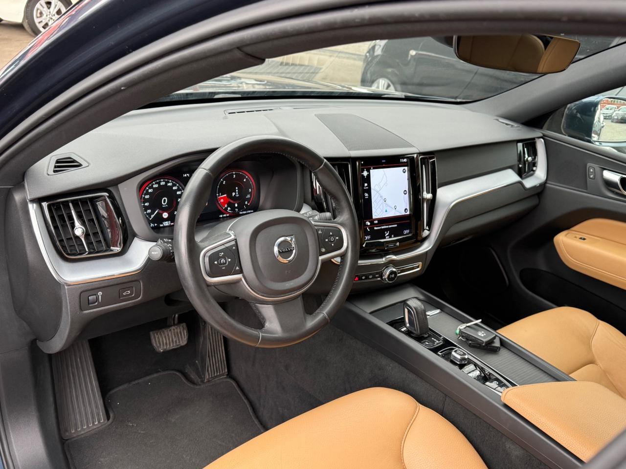 XC60 AWD Geartronic Business-unipro-rate-iva ESP -