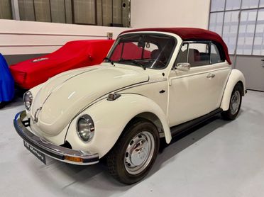 Volkswagen Maggiolone Cabriolet 1200 Karmann