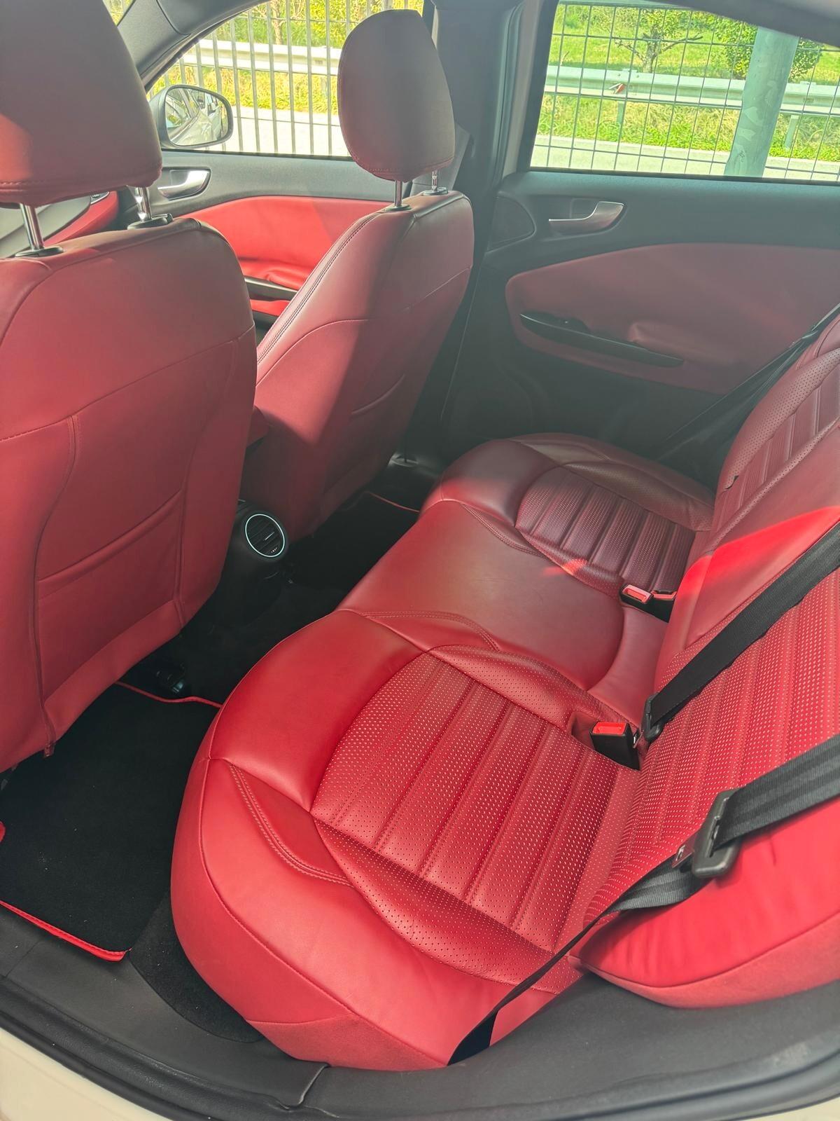 Alfa Romeo Giulietta 1750 Turbo TCT Quadrifoglio Verde