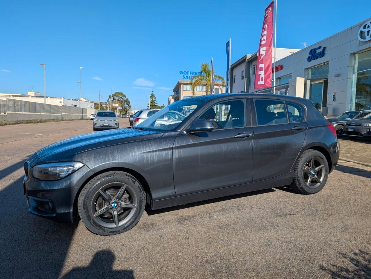 Bmw 116 116d 5p. Efficient Dynamics Urban Business
