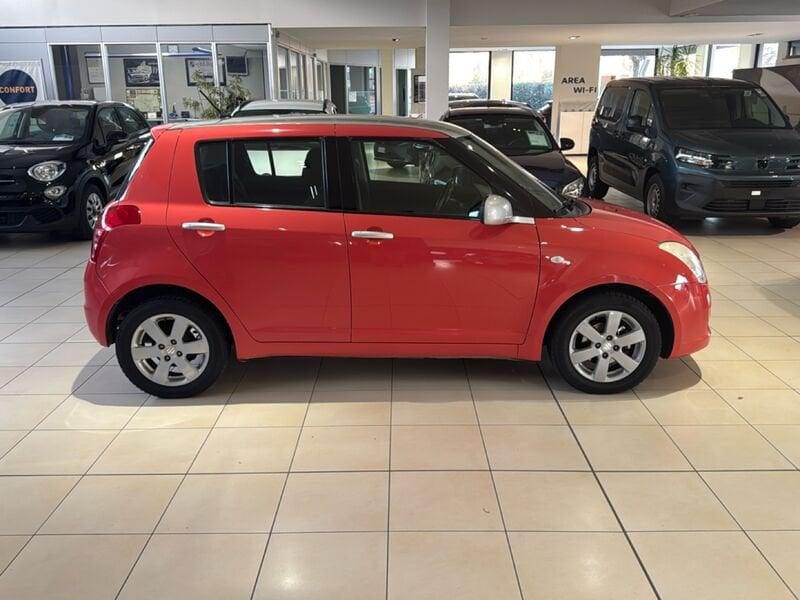 Suzuki Swift Swift 1.3 4x4 5p. GL