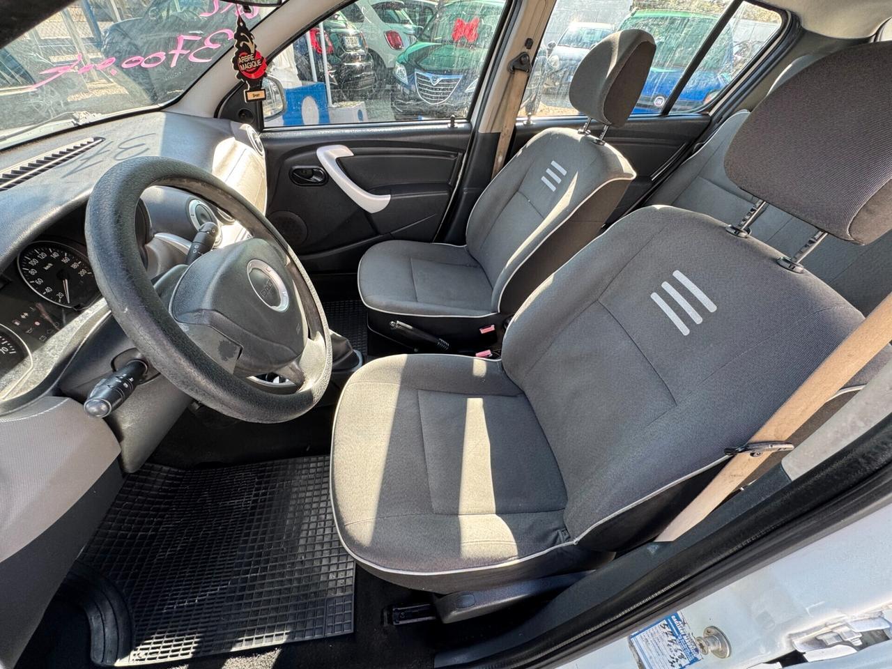 Dacia Sandero 1.2 16V GPL di serie 1 prop. nord italia 2012