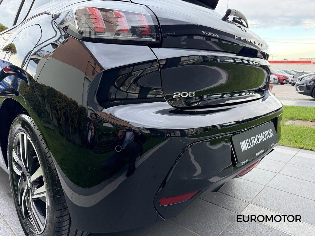 Peugeot 208 5 Porte 1.2 PureTech Allure Navi Pack