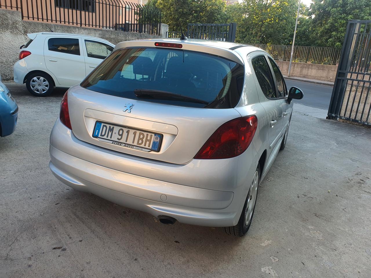 Peugeot 207 1.6 HDi 90CV 5p. XS