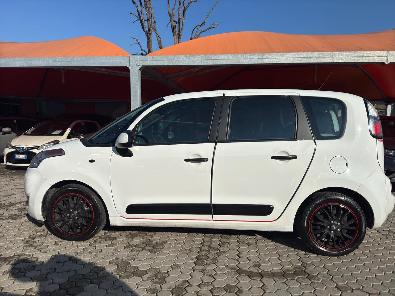 Citroen C3 Picasso ADATTA A NEOPATENTATI 1.4 VTi 95 Perfect