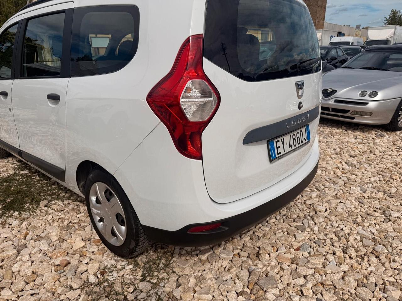 Dacia Lodgy 1.5 dCi 8V 90CV 7 posti Lauréate
