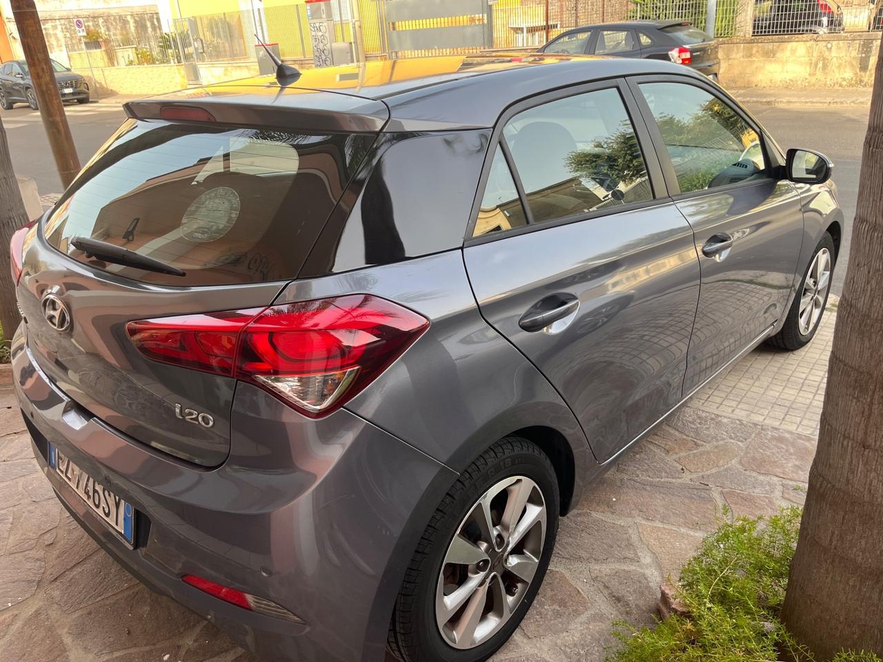 Hyundai i20 1.2 84 CV 5 porte Econext Comfort