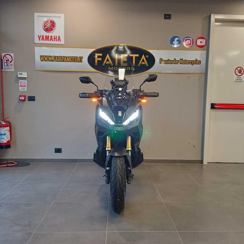 Honda X-ADV 750 DCT - 2022
