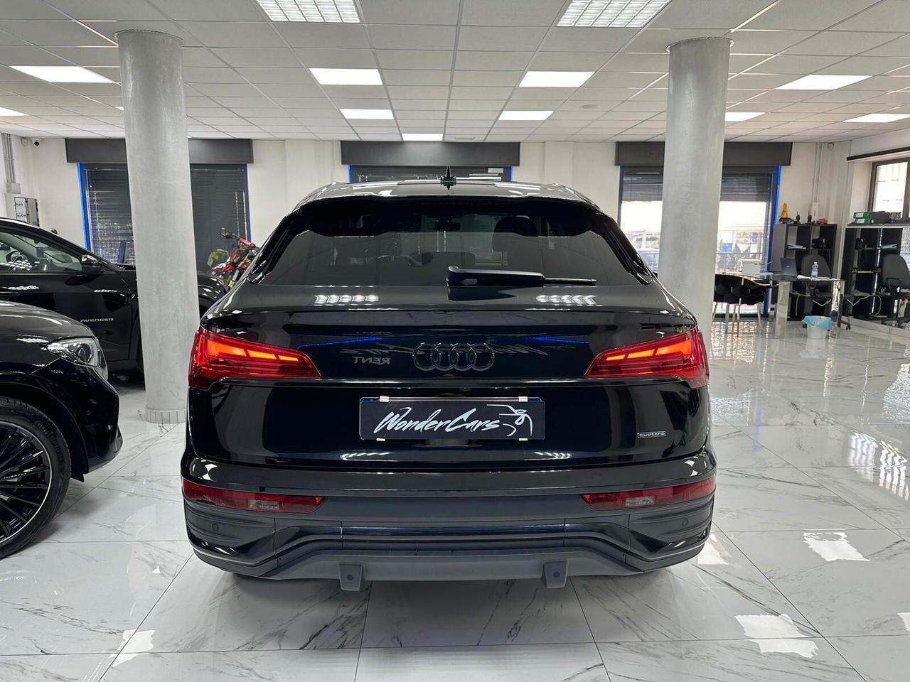 Audi Q5 Sportback 40 TDI Identity Black quattro S-tronic S-line 2021 2.0 Ibrida/Diesel