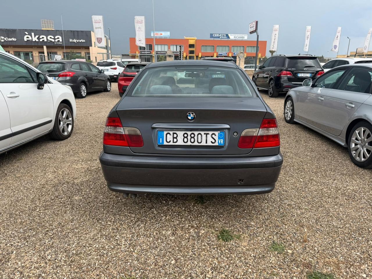 Bmw 330 330d turbodiesel cat 4 porte Attiva