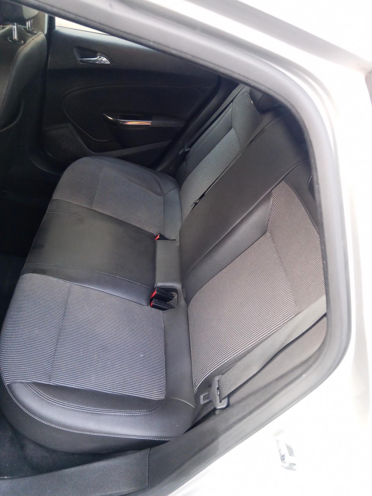 Opel Astra 1.7 CDTI 125CV 5 porte Cosmo