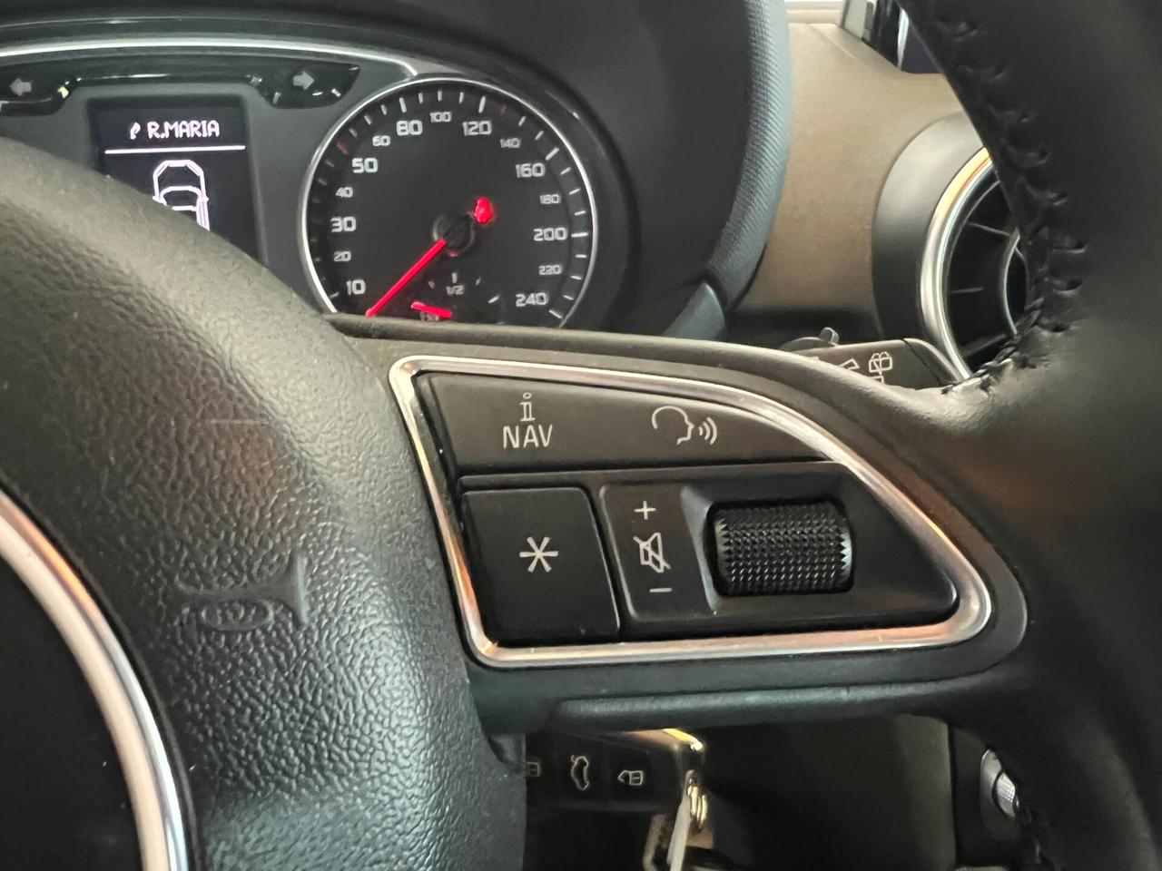 Audi A1 SPB 1.0 TFSI s-line esterno ok neopatentati taglindata