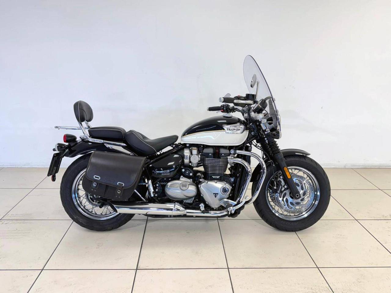 TRIUMPH Bonneville 1200 Speedmaster