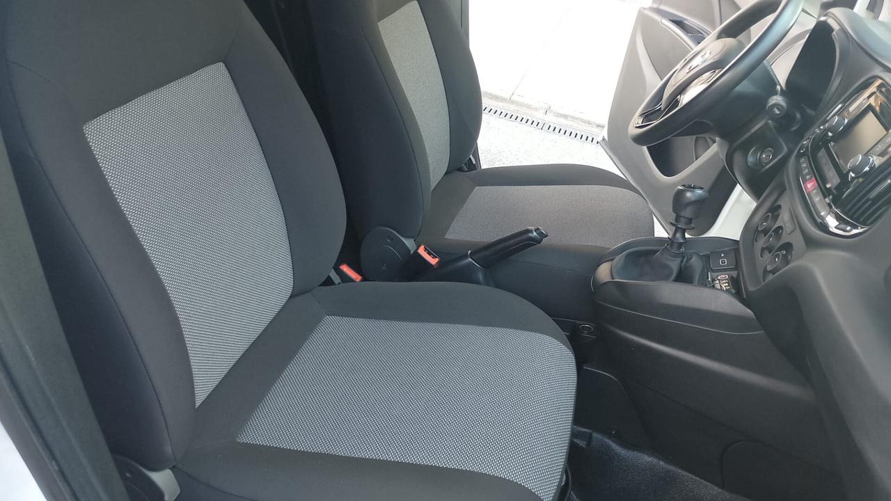 Fiat Doblo CARGO CH1 BUSINESS 1.4 Nat. Power 120cv E6D