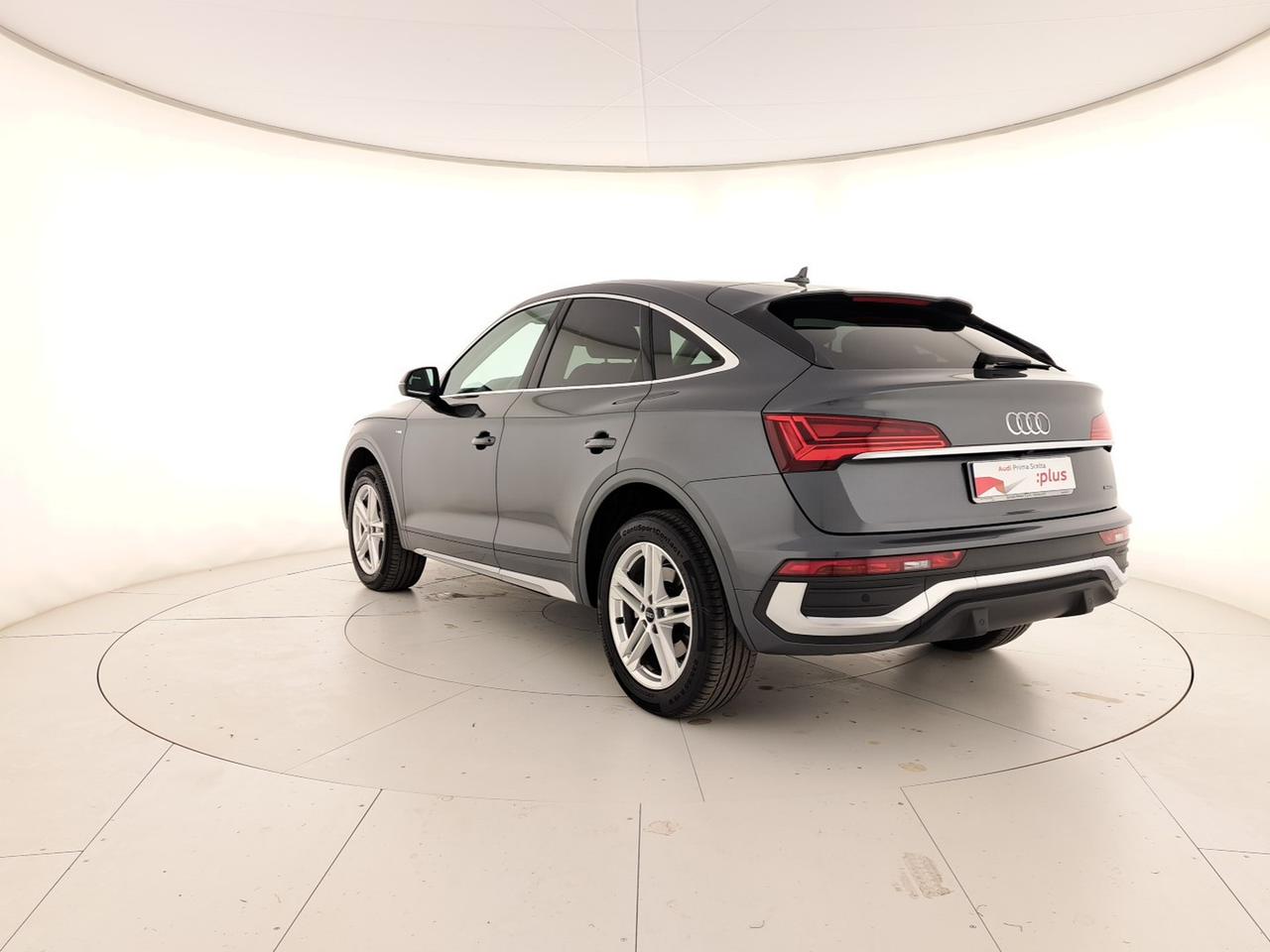 Audi Q5 sportback 40 2.0 tdi mhev 12v s line quattro s-tronic