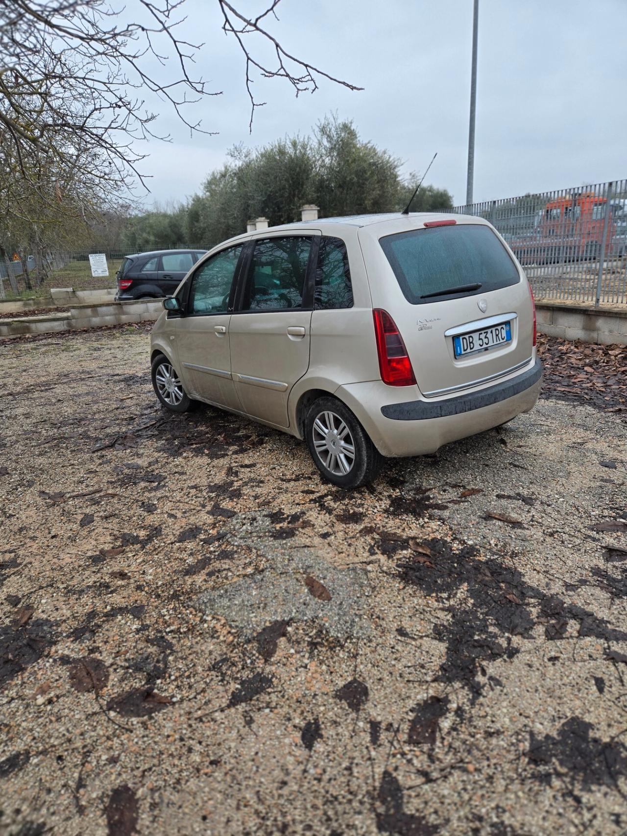 Lancia MUSA 1.4 anno 2006