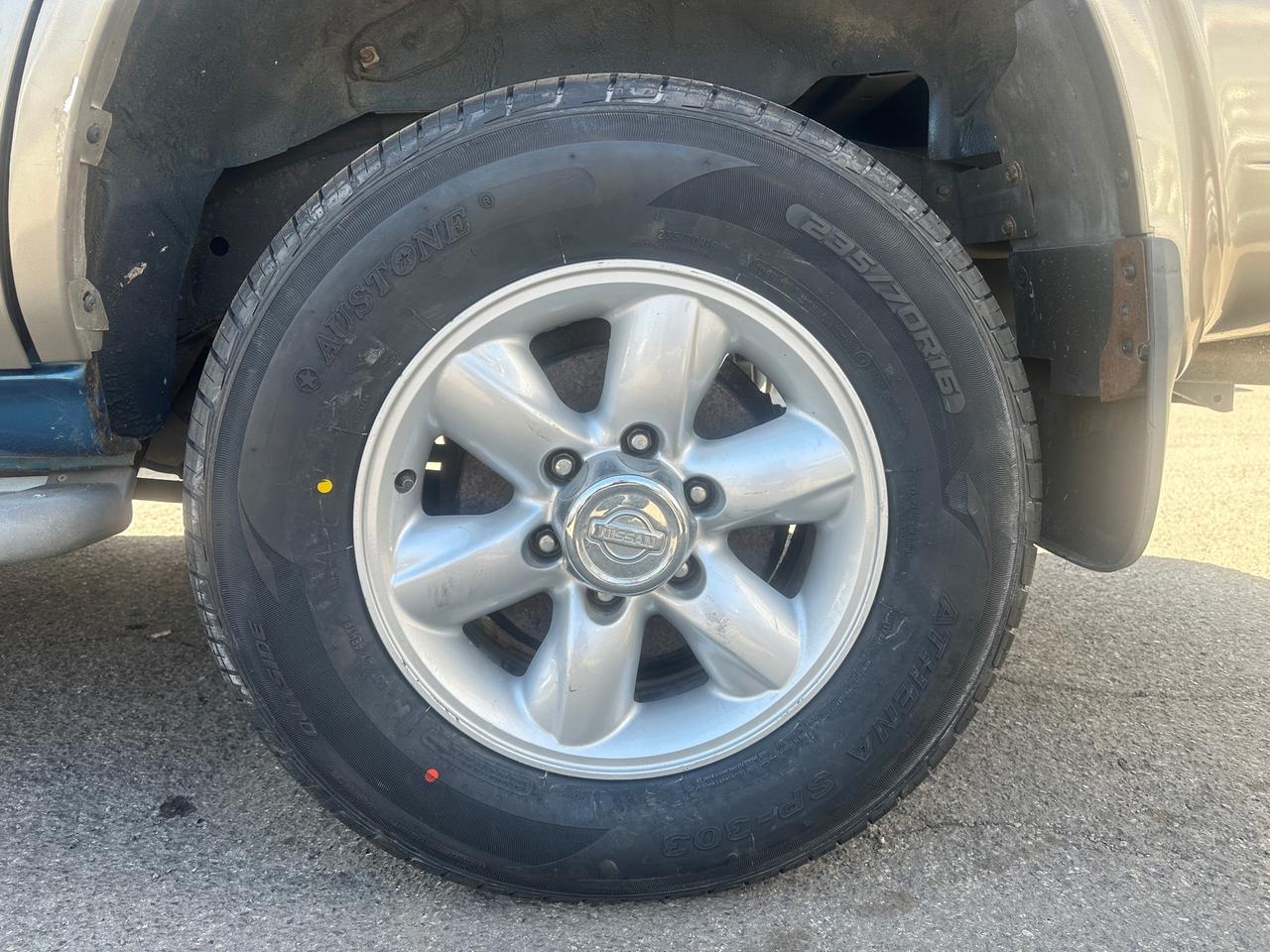 Nissan Terrano II 2.7 Tdi 5 porte - 7 Posti