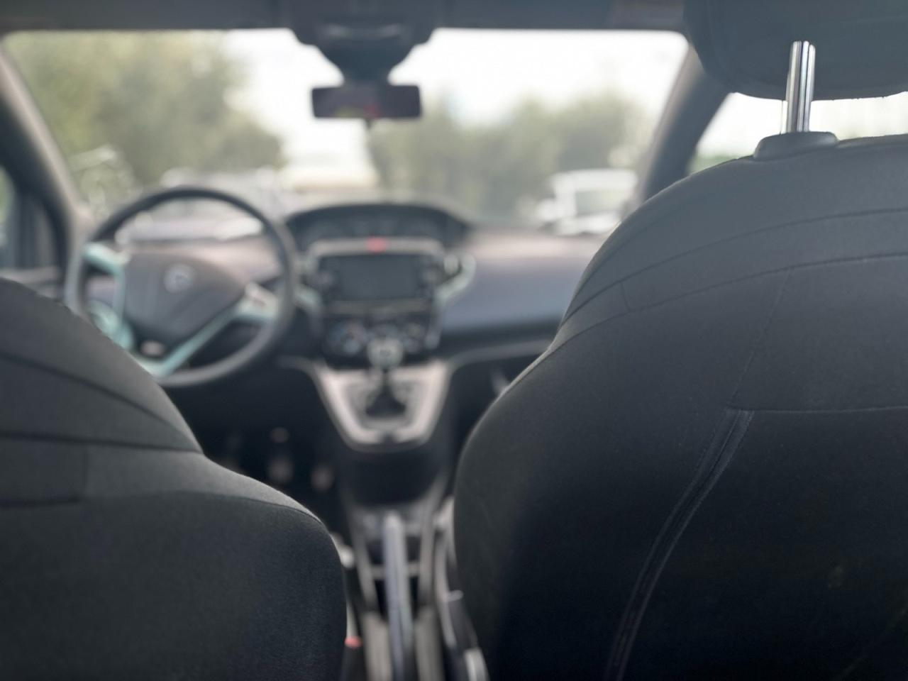 LANCIA Ypsilon III 2021 - Ypsilon 1.0 firefly hybrid Platino s&s 70cv