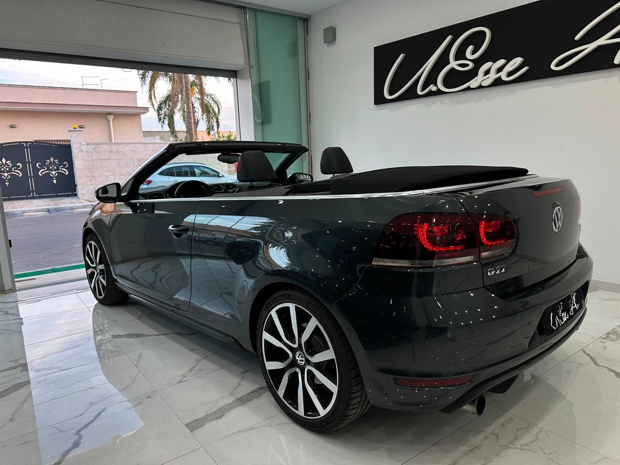 Volkswagen Golf GTI Cabrio 2.0 TFSI