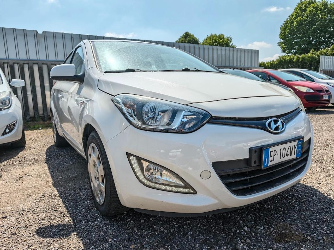 Hyundai i20 1.2 5p. BlueDrive GPL Sound Edition