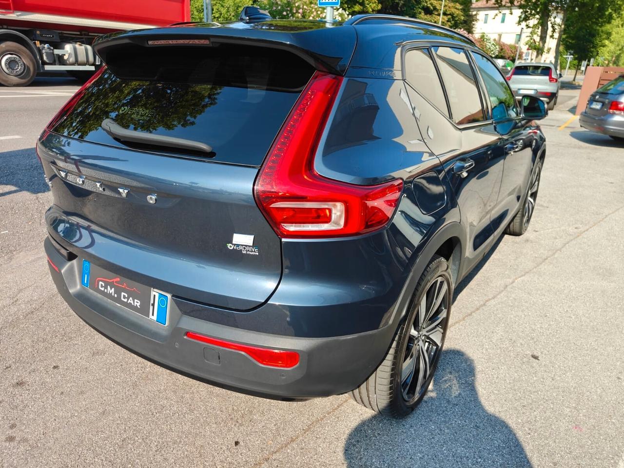 Volvo XC40 T5 Recharge Plug-in Hybrid automatico R-Design