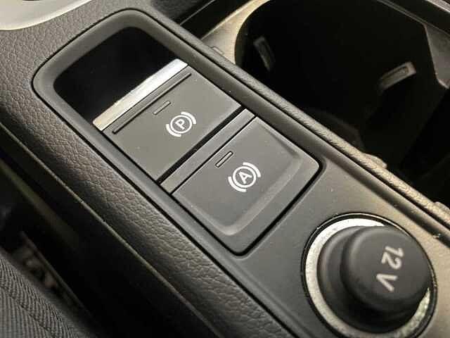 Audi Q3 45 1.4TFSI e 245CV S-tronic Business (PHEV)