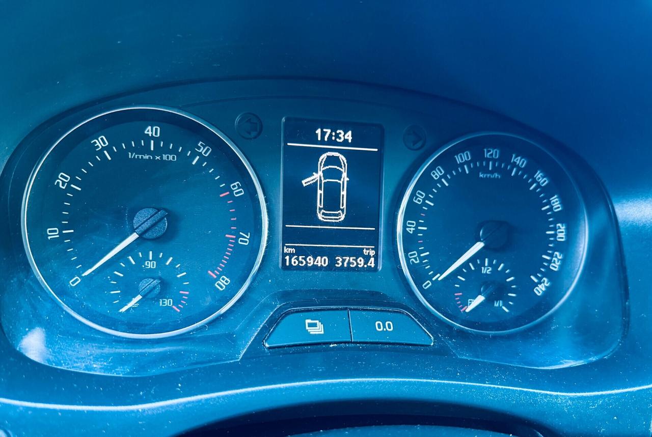 Skoda Fabia 1.2 12V 70CV 5p. N1. 4 posti !!!!