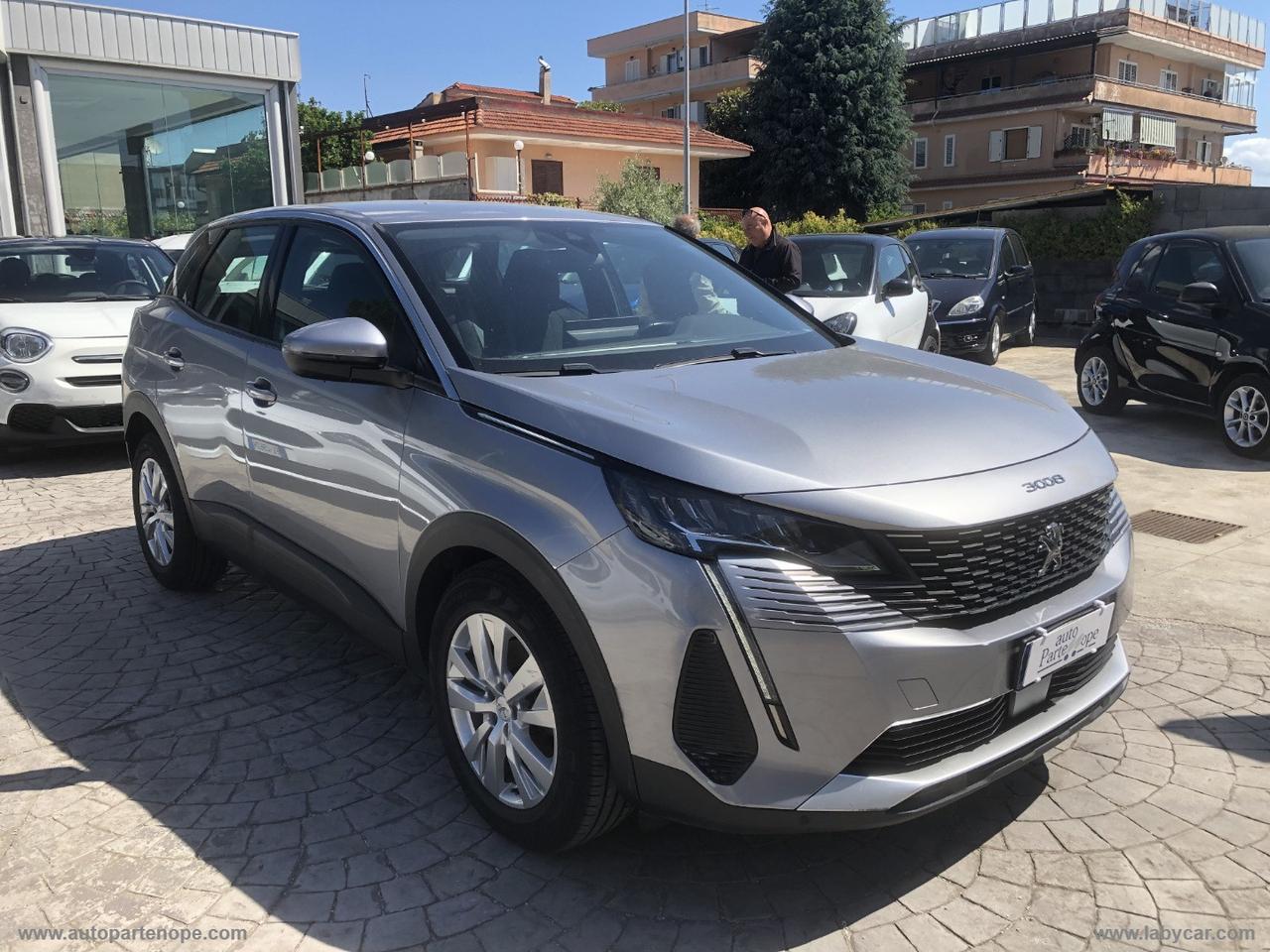 PEUGEOT 3008 BlueHDi 130 S&S Business