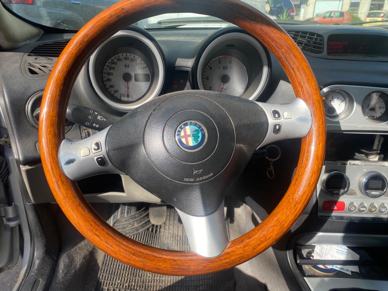 ALFA ROMEO 156