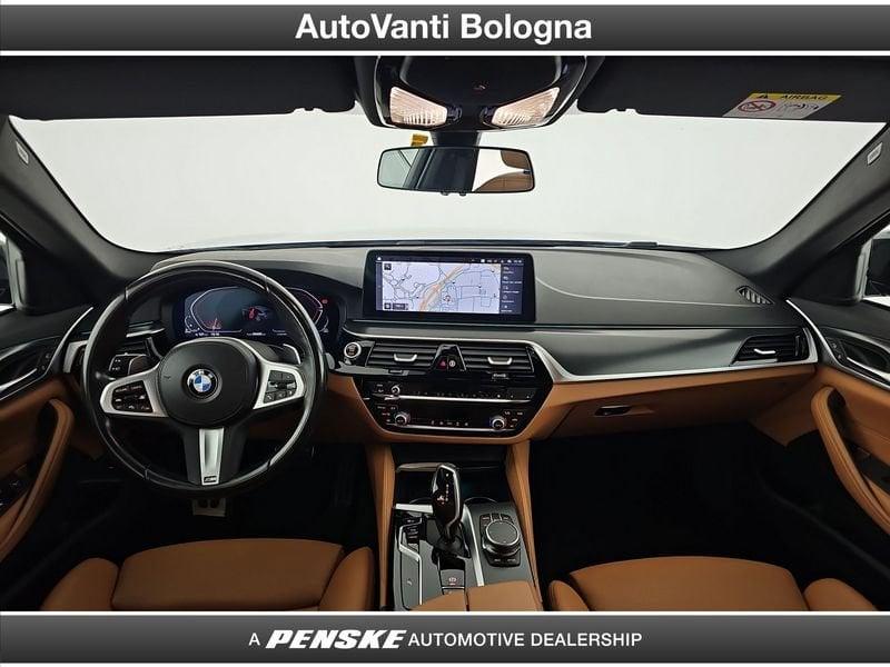 BMW Serie 5 530d Touring mhev 48V xdrive Msport auto