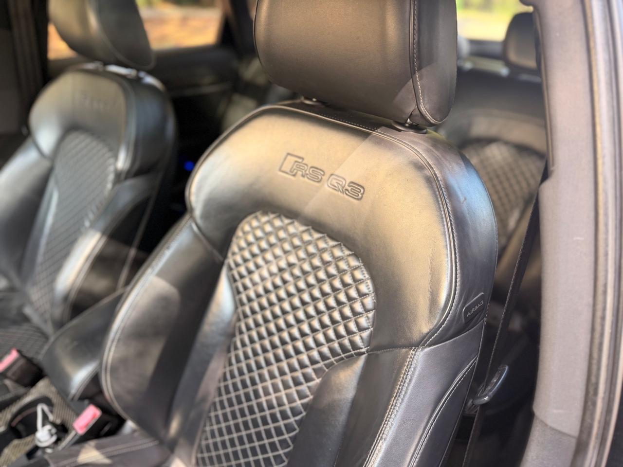 Audi Q3 RS 2.5 TFSI quattro S tronic performance