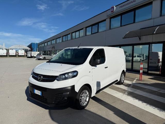 Opel VIVARO 1.5 120