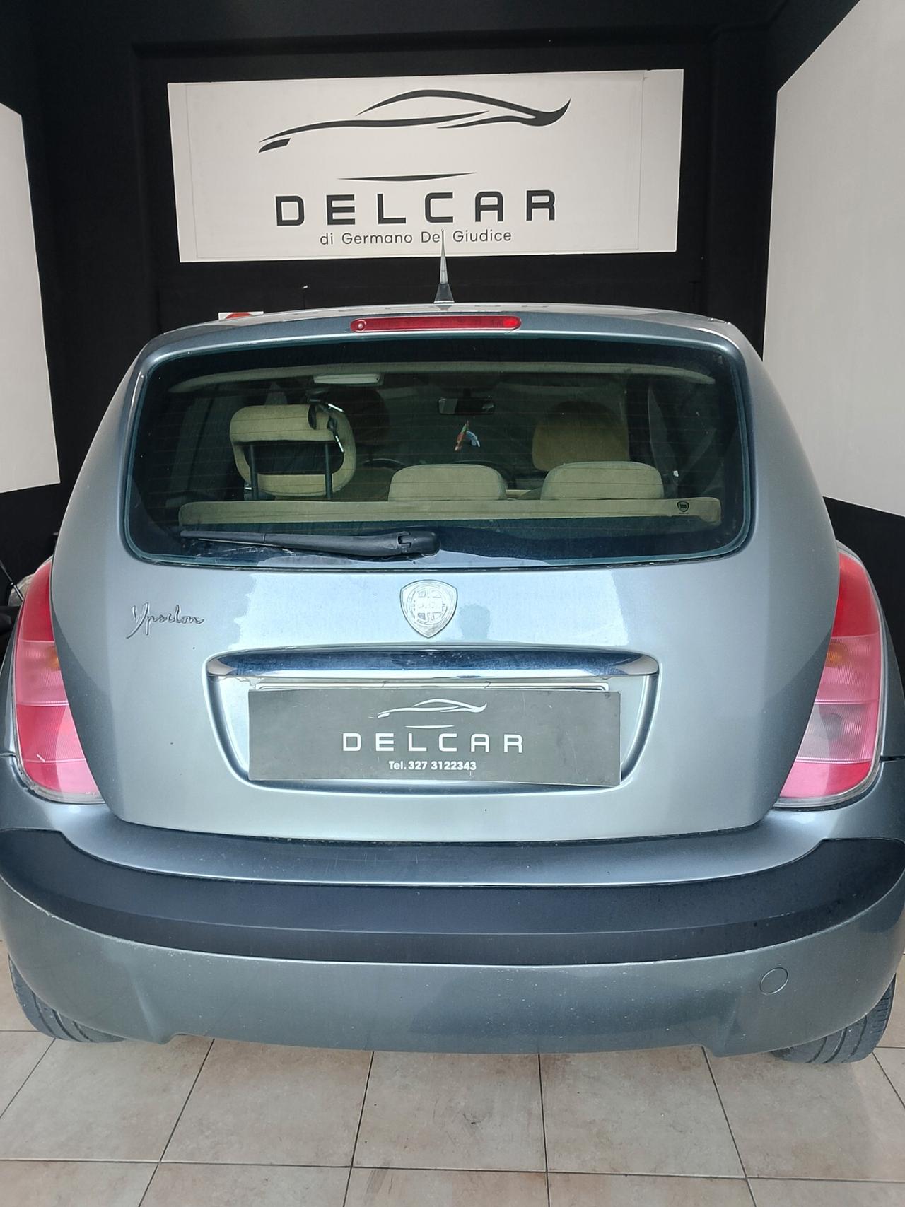 Lancia Ypsilon 1.2 Argento