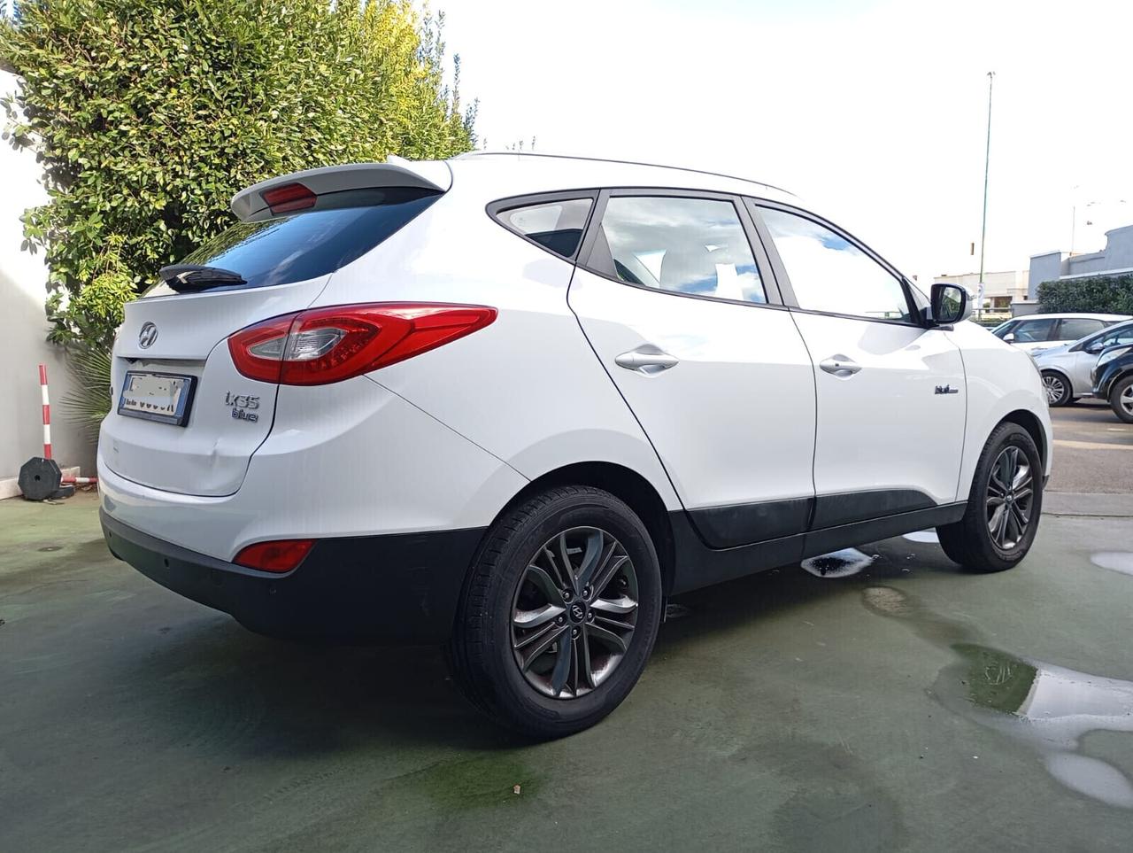 Hyundai iX35 1.7 CRDi 2WD Xpossible