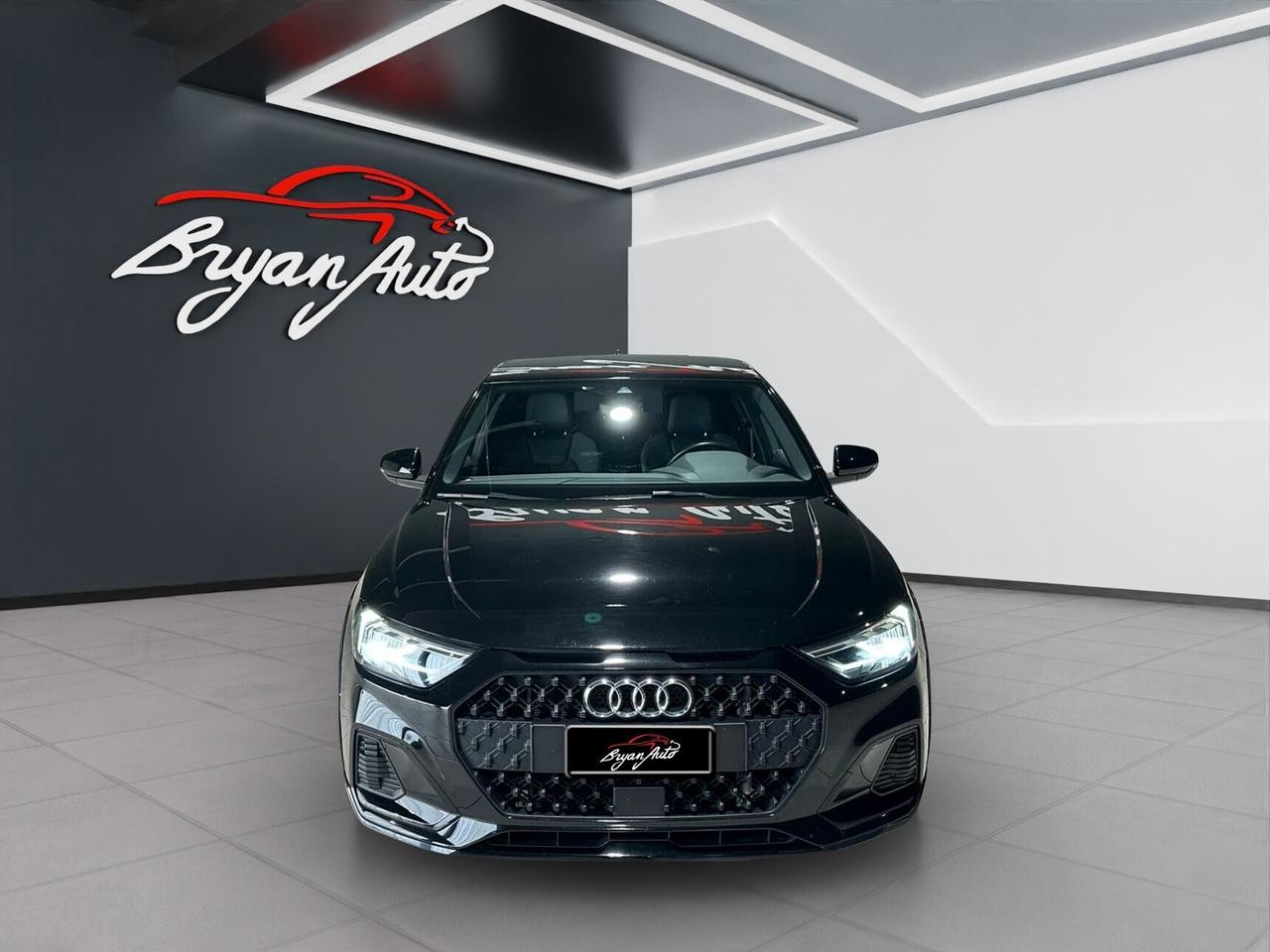 Audi A1 citycarver 1.5 35 TFSI S tronic Identity Contrast