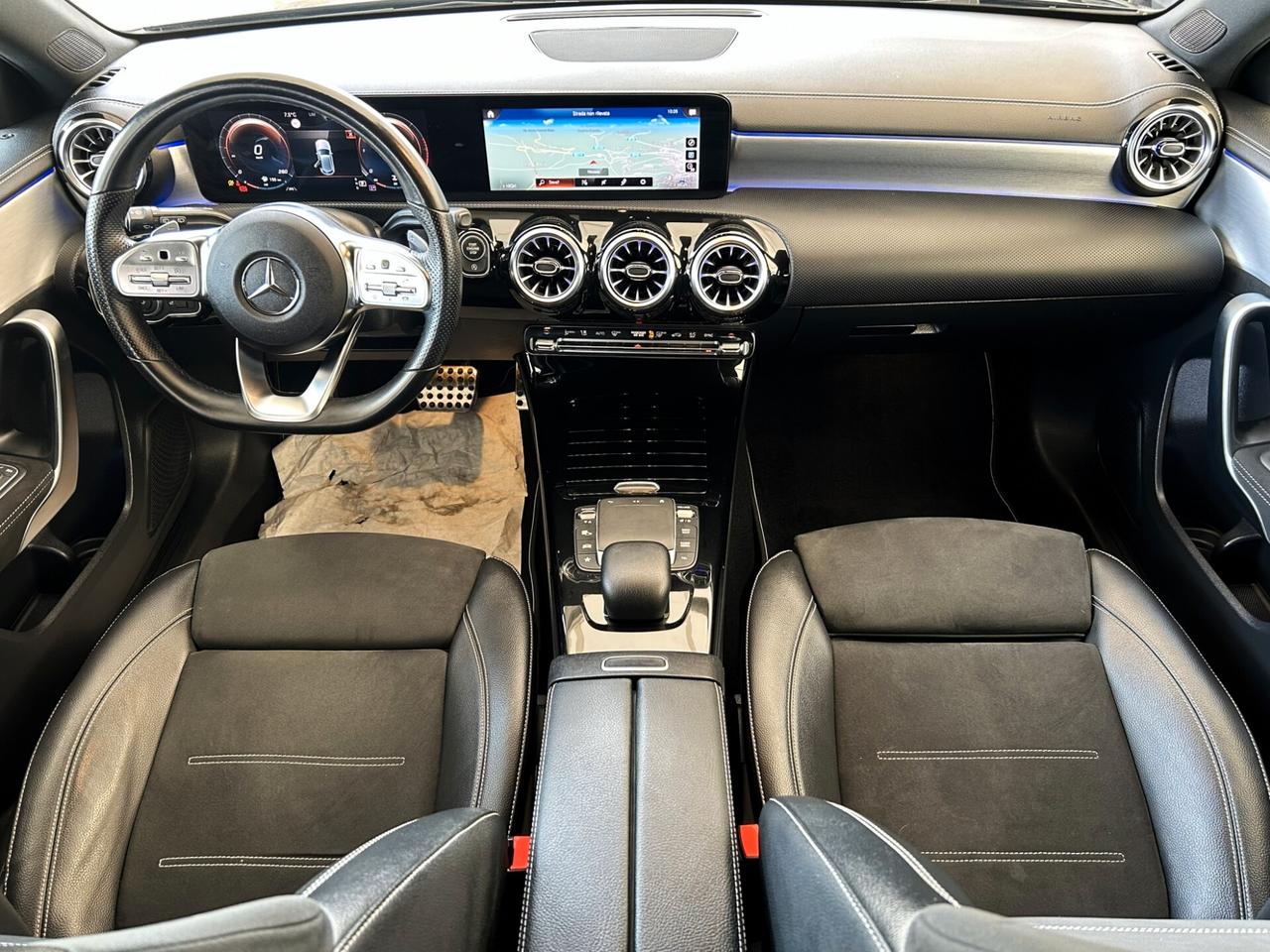 Mercedes-benz A 180 d Automatic Premium Night Edition