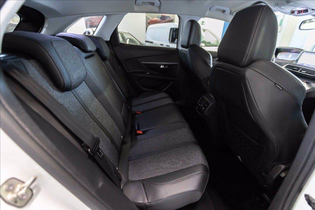 PEUGEOT 3008 1.2 puretech t Allure s&s 130cv my18 del 2018