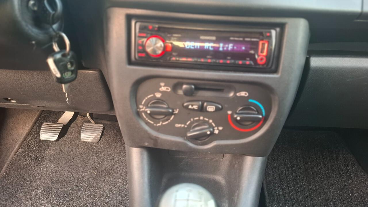 Peugeot 206 Plus 1.1 60CV 5p. Urban ECO GPL