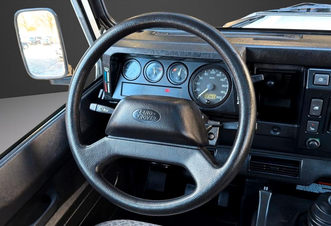 Land Rover Defender 110 E Station Wagon 10 POSTI! ARIA