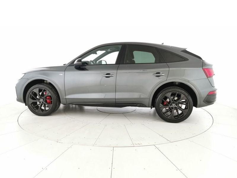 Audi Q5 Sportback 40 2.0 tdi mhev 12V Identity Black quattro s-tronic