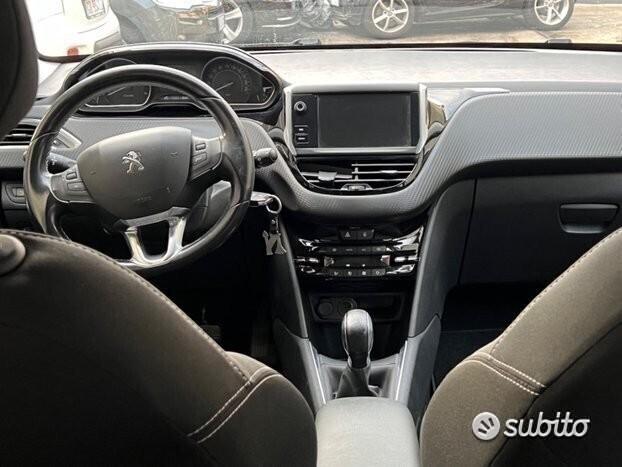 Peugeot 208 BlueHDi 75 5 porte Active