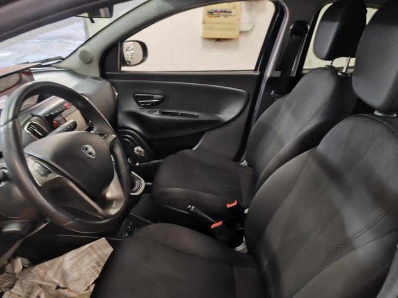 Lancia Ypsilon 5 Porte Ypsilon 1.0 HYBRID Gold 70cv