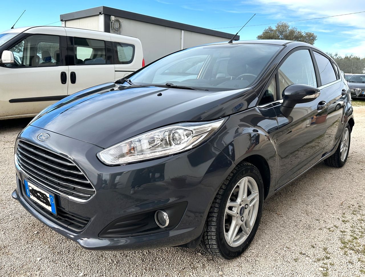 FORD Fiesta 1.5 TDCI 75cv 2015 Titanium 130miaKM