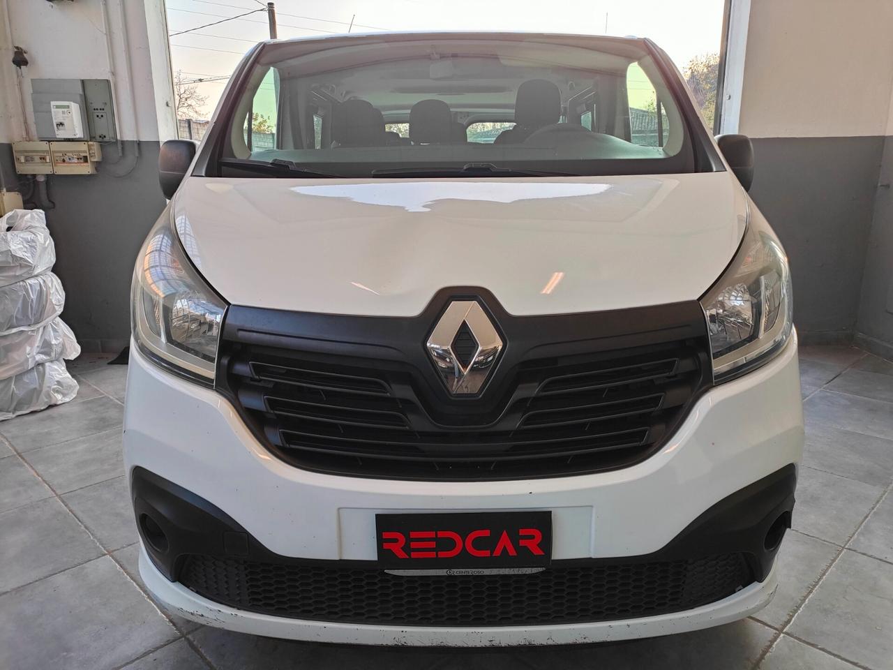 RENAULT TRAFIC 1.6 DCI - 9 POSTI