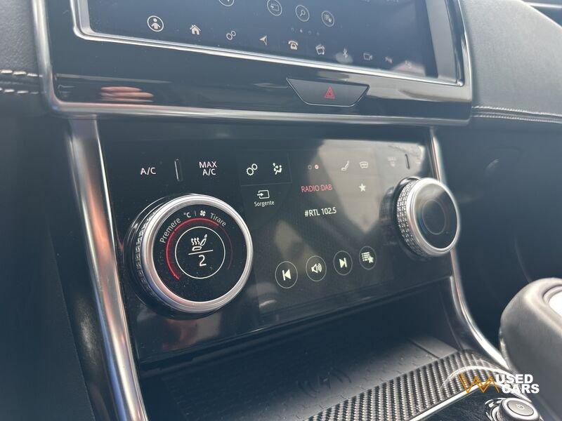 Jaguar XE 2.0 250 CV aut. R-Dynamic S
